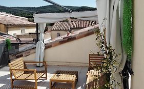 Un nid sur les toits avec terrasse